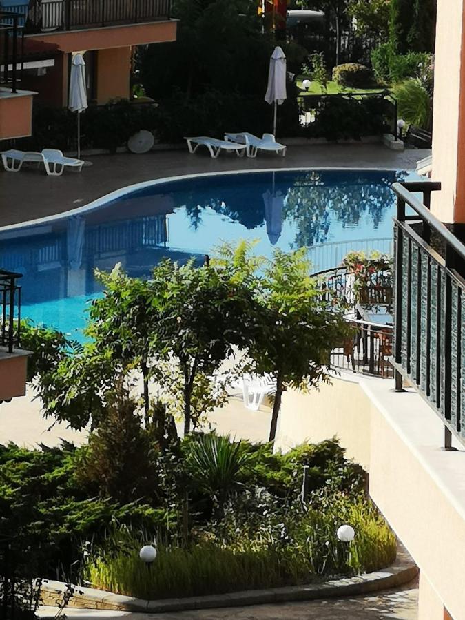 Menada Sky Dreams Apartment Sveti Vlas Exterior foto