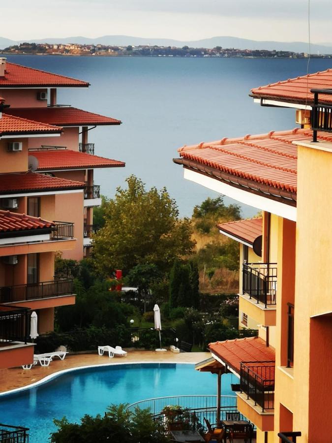 Menada Sky Dreams Apartment Sveti Vlas Exterior foto