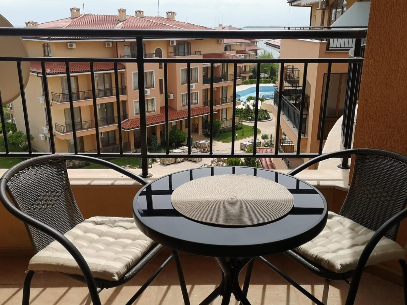 Menada Sky Dreams Apartment Sveti Vlas Exterior foto