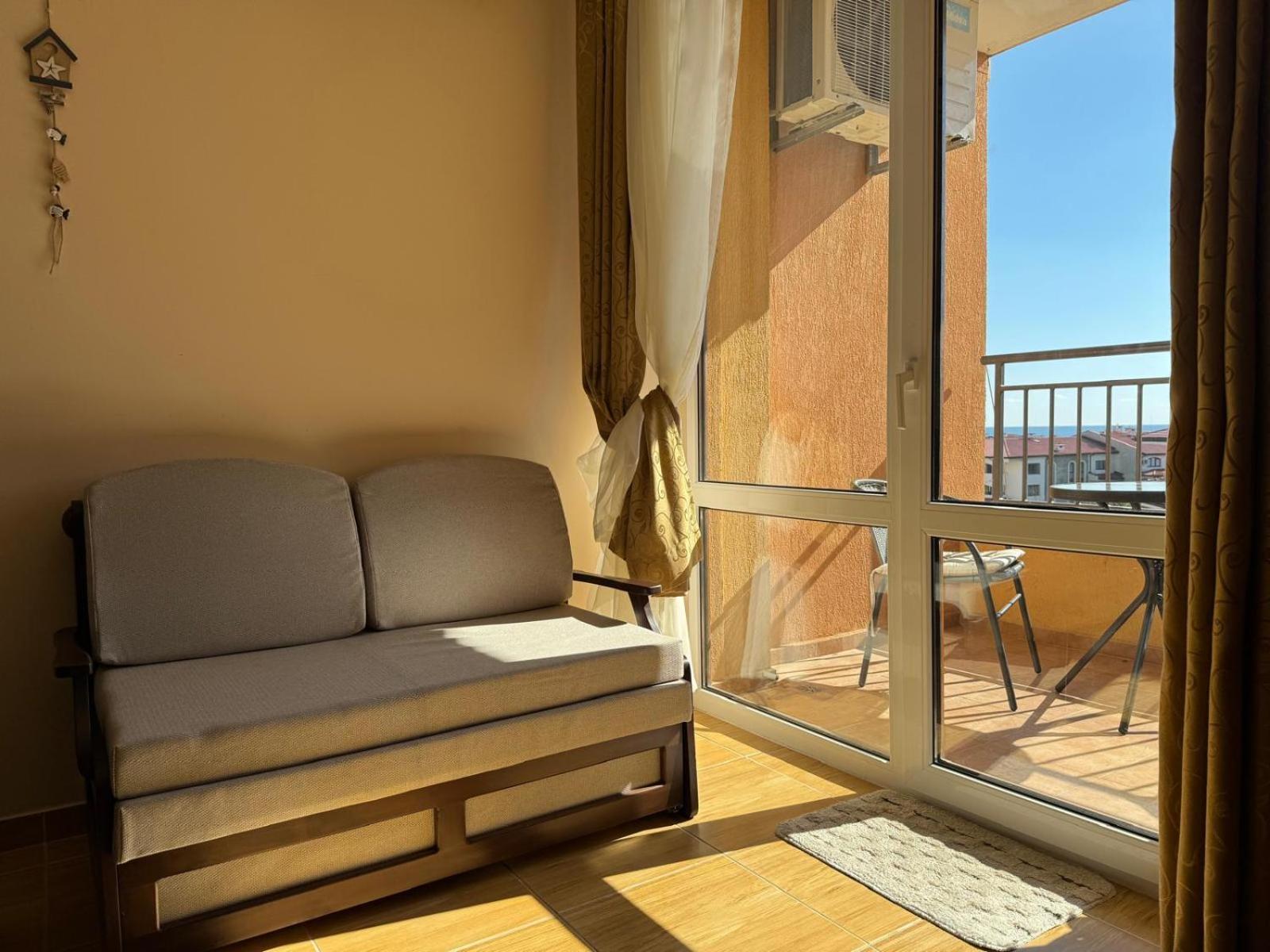 Menada Sky Dreams Apartment Sveti Vlas Exterior foto